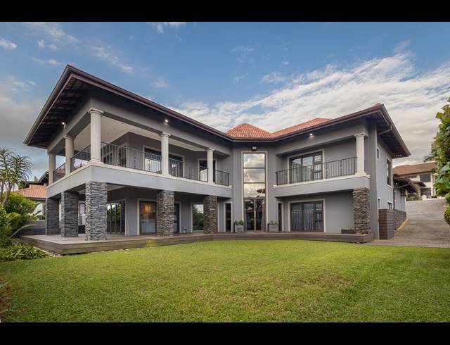 4 BEDROOM HOUSE FOR SALE IN IZINGA ESTATE